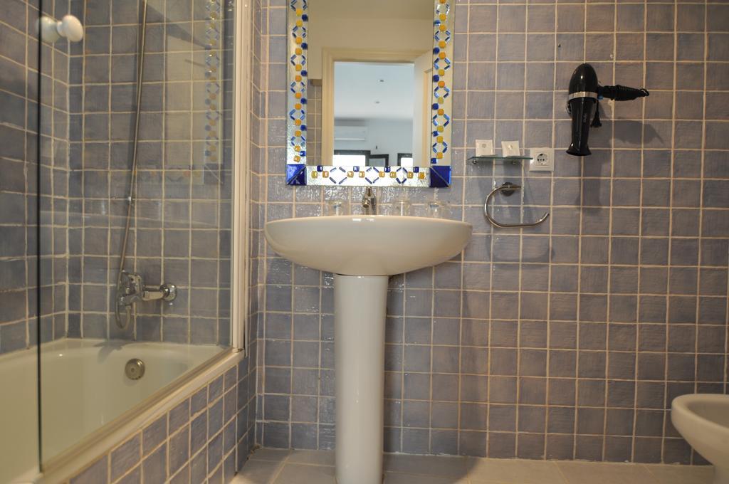 קורדובה Hostal Azahar מראה חיצוני תמונה