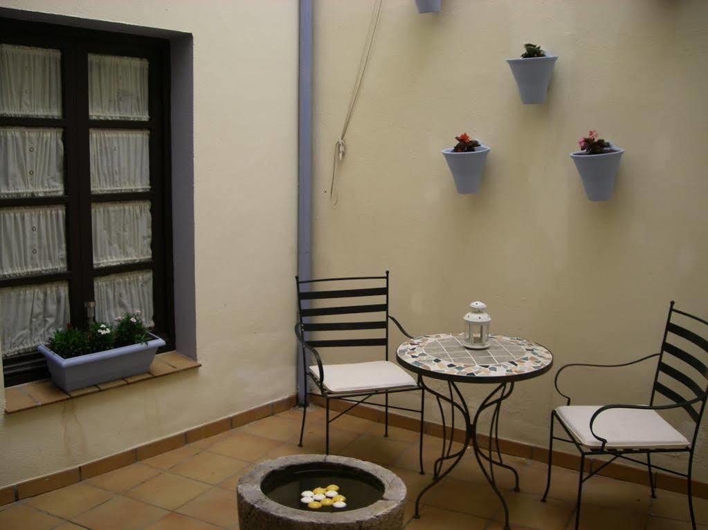 קורדובה Hostal Azahar מראה חיצוני תמונה